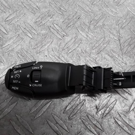 Commande regulateur vitesse PEUGEOT 208 2