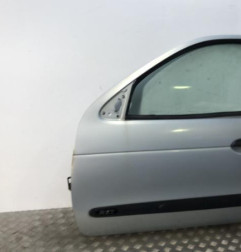 Porte avant gauche RENAULT MEGANE 1 Photo n°3