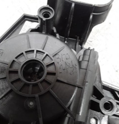 Leve vitre electrique arriere droit PEUGEOT 208 2 Photo n°4