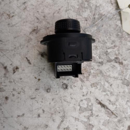 Commande retroviseurs VOLKSWAGEN POLO 5