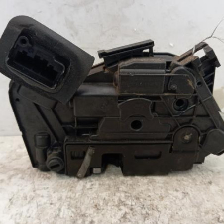 Serrure arriere gauche VOLKSWAGEN POLO 5