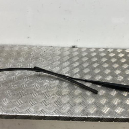 Bras essuie glace avant gauche MERCEDES VITO 447