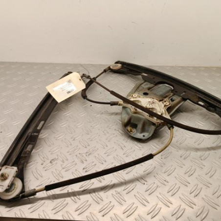 Leve vitre electrique avant gauche MERCEDES CLASSE C 203 COUPE SPORT Photo n°1