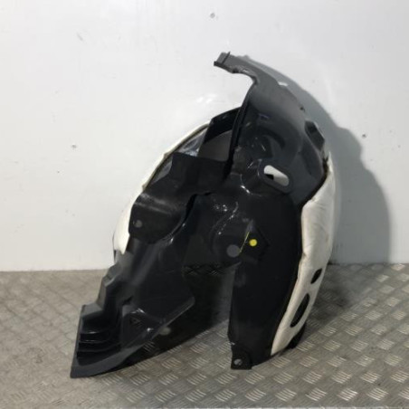 Pare boue avant gauche RENAULT MEGANE 3 Photo n°1
