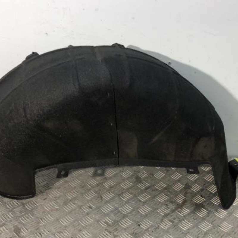 Pare boue arriere droit MERCEDES VITO 447 Pare boue arriere droit MERCEDES VITO 447