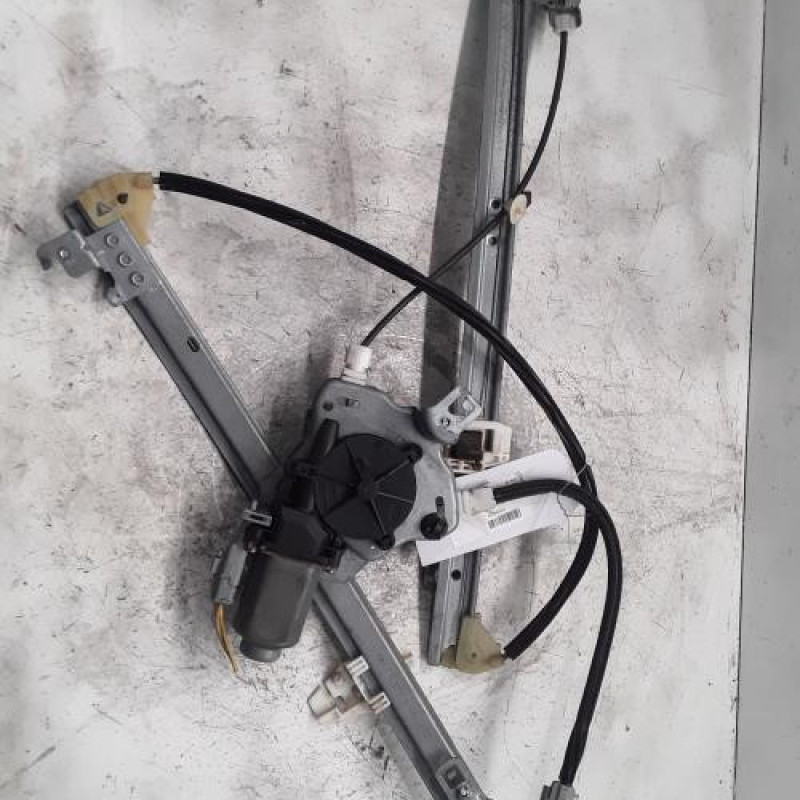 Leve vitre electrique avant droit CITROEN XSARA