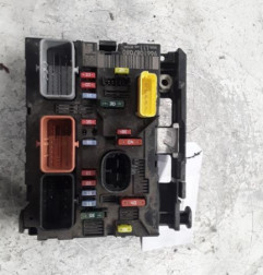 Boitier servitude moteur (BSM) PEUGEOT 307