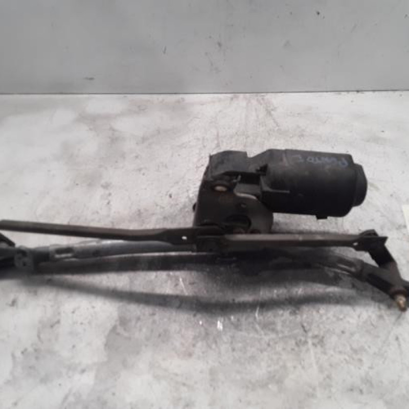 Moteur essuie glace avant FIAT PUNTO 1