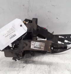 Serrure arriere gauche FORD FIESTA 5