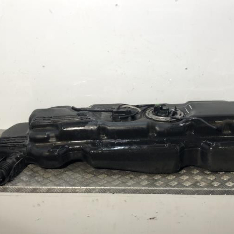 Reservoir essence MERCEDES VITO 447 Reservoir essence MERCEDES VITO 447