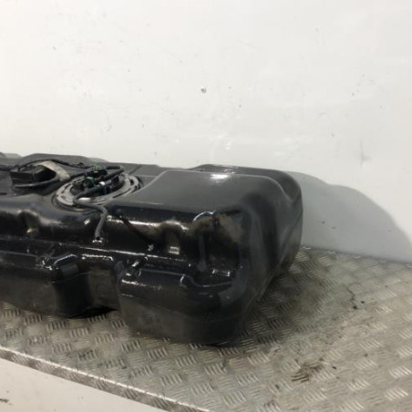 Reservoir essence MERCEDES VITO 447