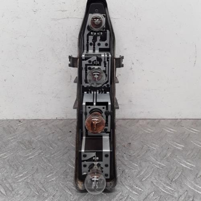 Platine feu arriere droit RENAULT SCENIC 2 Platine feu arriere droit RENAULT SCENIC 2