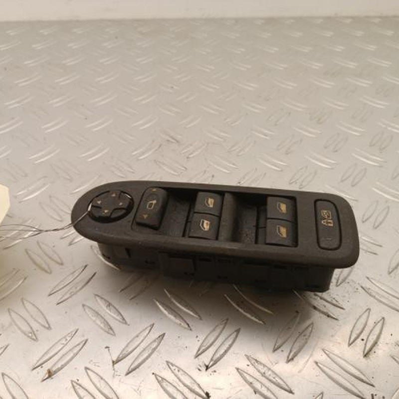 Interrupteur de leve vitre avant gauche PEUGEOT 308 1