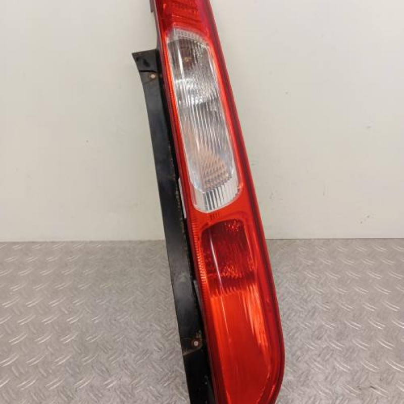 Feu arriere principal droit (feux) FORD FOCUS 2 Feu arriere principal droit (feux) FORD FOCUS 2