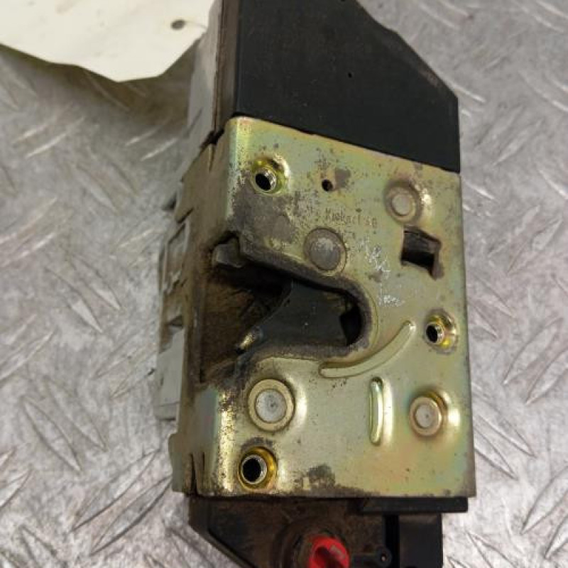 Serrure arriere droit PEUGEOT 206 Serrure arriere droit PEUGEOT 206