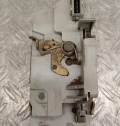 Serrure arriere droit PEUGEOT 206