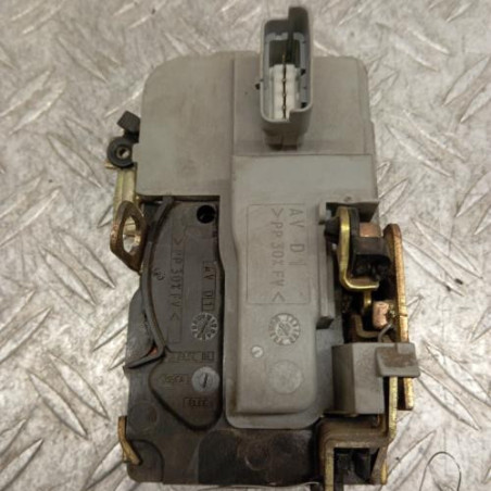 Serrure avant droit PEUGEOT 206