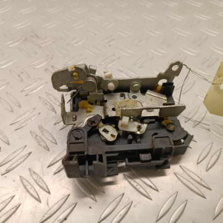 Serrure avant droit DACIA SANDERO 1