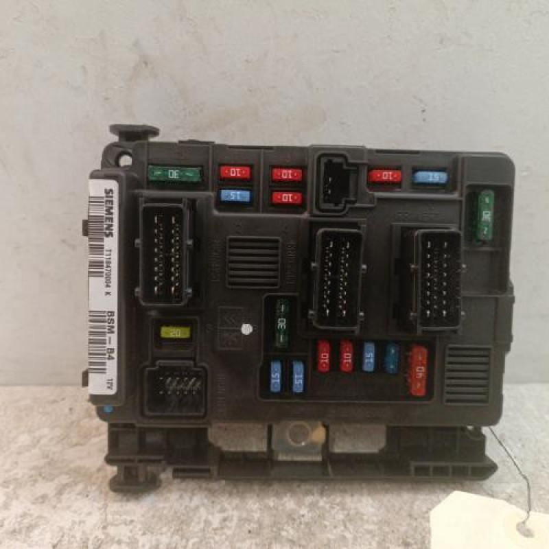 Boitier servitude moteur (BSM) CITROEN C3 1 Boitier servitude moteur (BSM) CITROEN C3 1