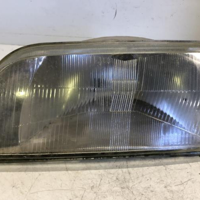 Optique avant principal gauche (feux)(phare) CITROEN AX
