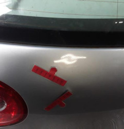 Malle/Hayon arriere VOLKSWAGEN GOLF 5