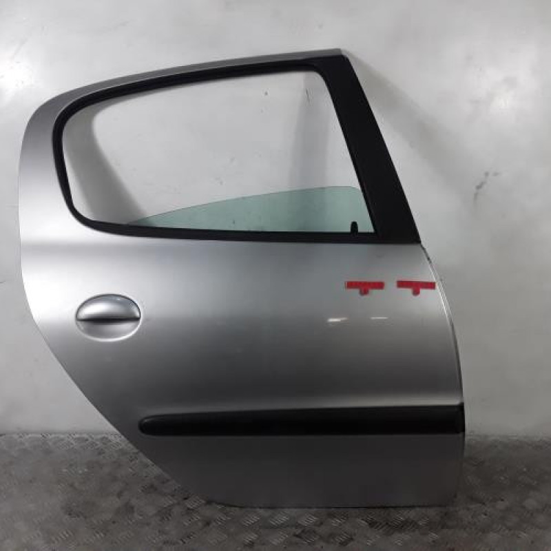 Porte arriere droit PEUGEOT 206 Porte arriere droit PEUGEOT 206