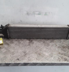 Echangeur air (Intercooler) FIAT BRAVO 2 Photo n°1