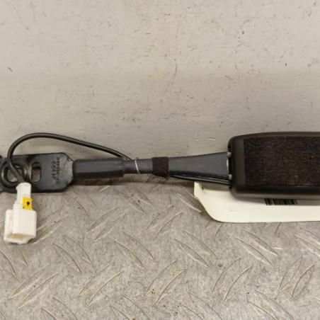 Attache ceinture avant gauche CITROEN DS4 Photo n°1