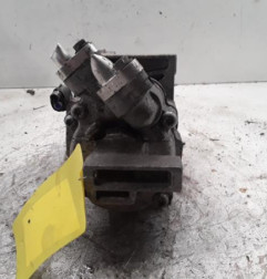 Compresseur clim CITROEN C1 1 Photo n°4
