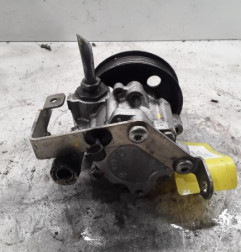 Pompe de direction PEUGEOT 407