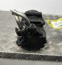 Compresseur clim PEUGEOT 308 1 Photo n°4
