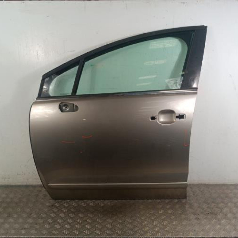 Porte avant gauche PEUGEOT 5008 1 Porte avant gauche PEUGEOT 5008 1