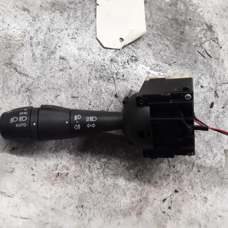 Commodo phare RENAULT CLIO 4 Commodo phare RENAULT CLIO 4