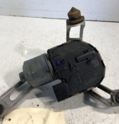 Moteur essuie glace avant droit KIA CARENS 4 Photo n°1