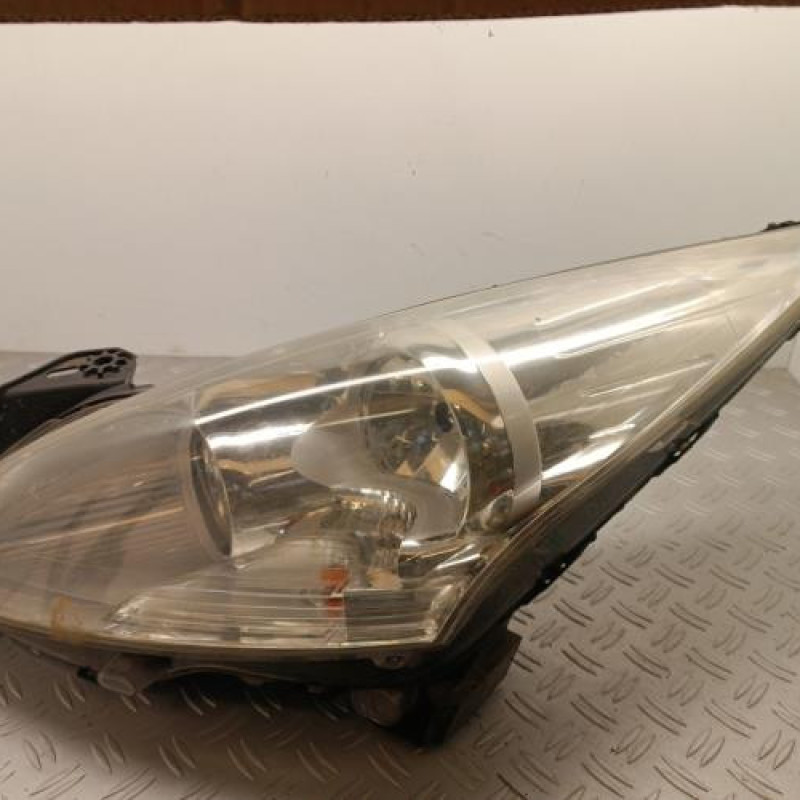 Optique avant principal gauche (feux)(phare) PEUGEOT 5008 1