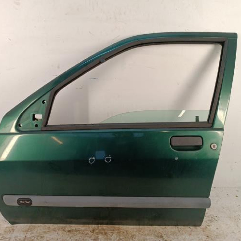 Porte avant gauche RENAULT CLIO 1