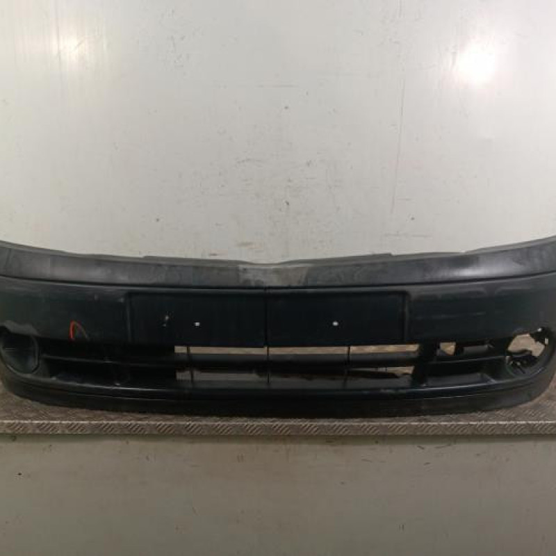 Pare choc avant RENAULT KANGOO 1 Pare choc avant RENAULT KANGOO 1