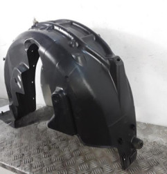 Pare boue arriere gauche PEUGEOT 208 2