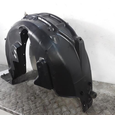 Pare boue arriere gauche PEUGEOT 208 2