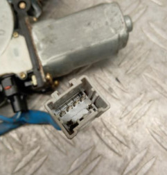 Leve vitre electrique avant gauche HONDA HR-V 1 Photo n°3
