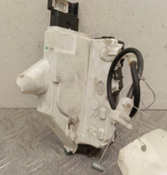 Serrure avant droit PEUGEOT 5008 1