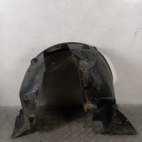 Pare boue avant gauche BMW SERIE 1 E87 Photo n°1