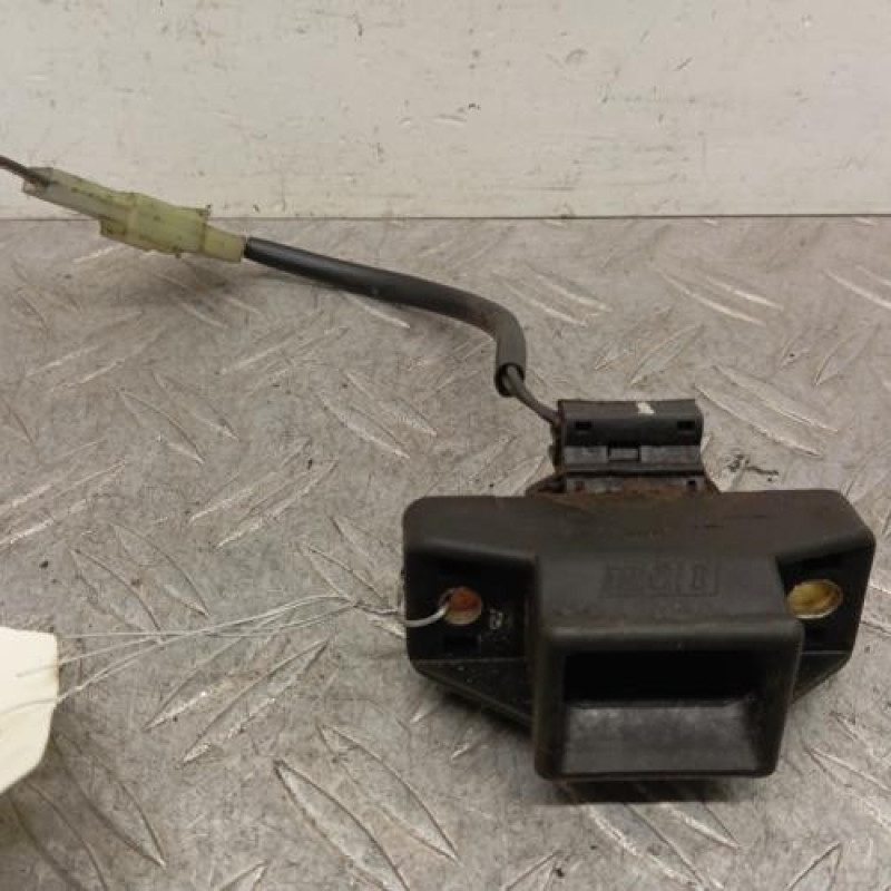 Serrure de hayon RENAULT KANGOO 1 Serrure de hayon RENAULT KANGOO 1