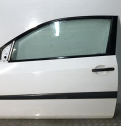 Porte avant gauche FORD FIESTA 5 Photo n°1