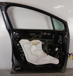 Porte avant gauche PEUGEOT 5008 1