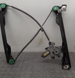 Leve vitre electrique avant droit FORD FOCUS 1 Photo n°1