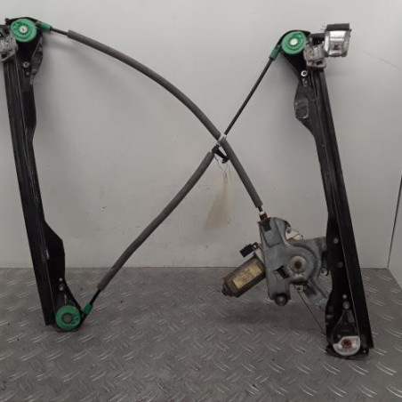 Leve vitre electrique avant droit FORD FOCUS 1 Photo n°1