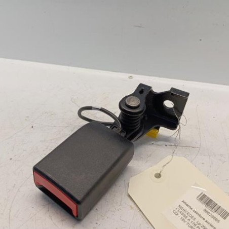Attache ceinture arriere gauche MERCEDES CLASSE A 176