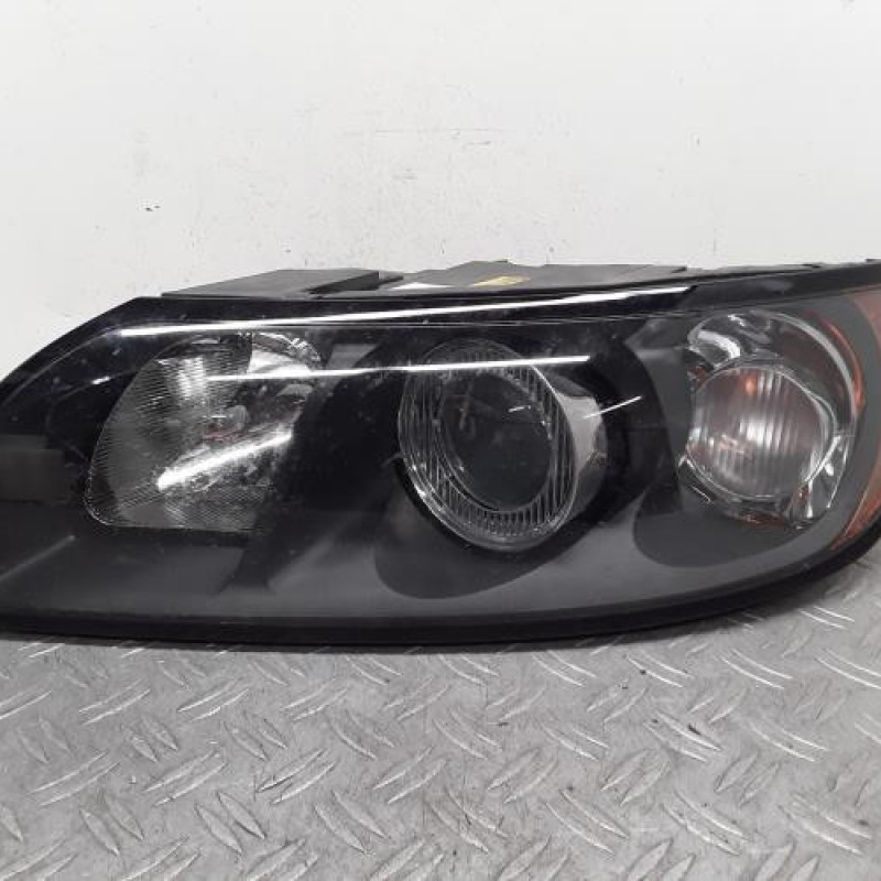 Optique avant principal gauche (feux)(phare) VOLVO S 40 2