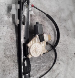 Leve vitre electrique arriere droit FORD MONDEO 3 Photo n°1
